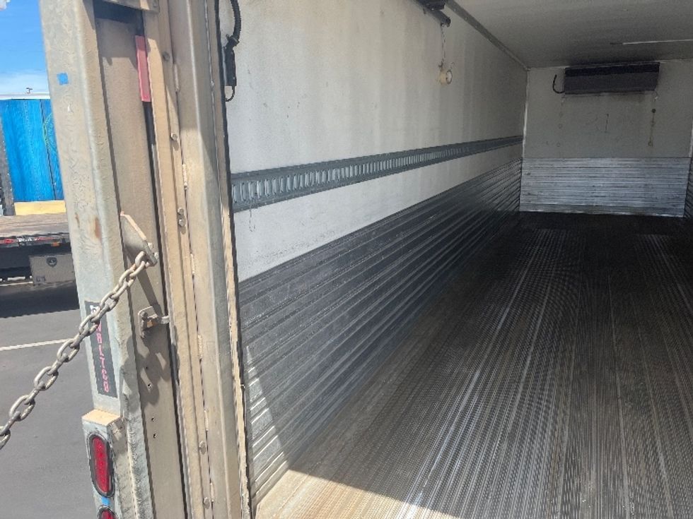 Refrigerated Truck-Light and Medium Duty Trucks-Freightliner-2019-M2-Torrance-CA-63,751\n\t\tmiles-$ 57,250 - Image 10