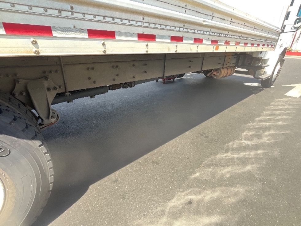 Refrigerated Truck-Light and Medium Duty Trucks-Freightliner-2019-M2-Torrance-CA-63,751\n\t\tmiles-$ 57,250 - Image 13