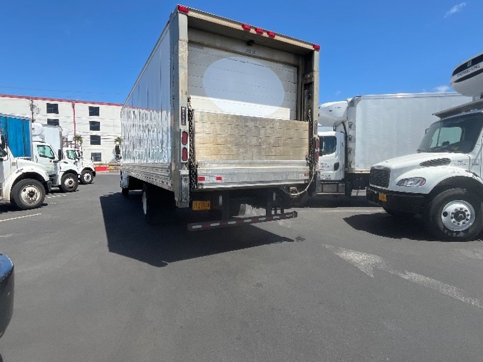 Refrigerated Truck-Light and Medium Duty Trucks-Freightliner-2019-M2-Torrance-CA-63,751\n\t\tmiles-$ 57,250 - Image 6