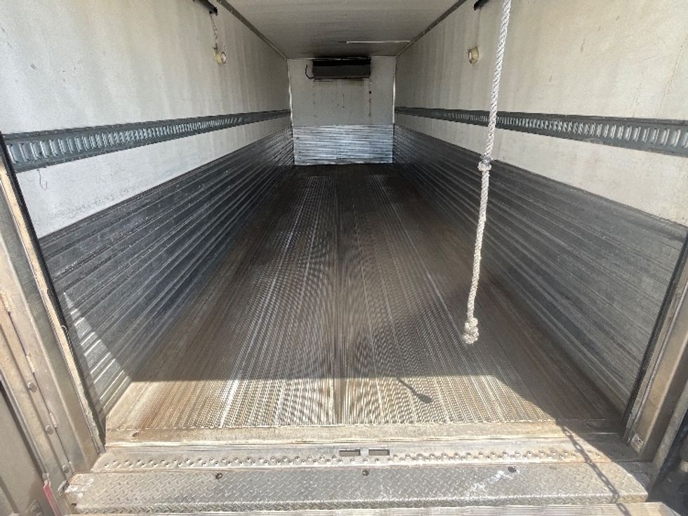 Refrigerated Truck-Light and Medium Duty Trucks-Freightliner-2019-M2-Torrance-CA-63,751\n\t\tmiles-$ 57,250 - Image 9