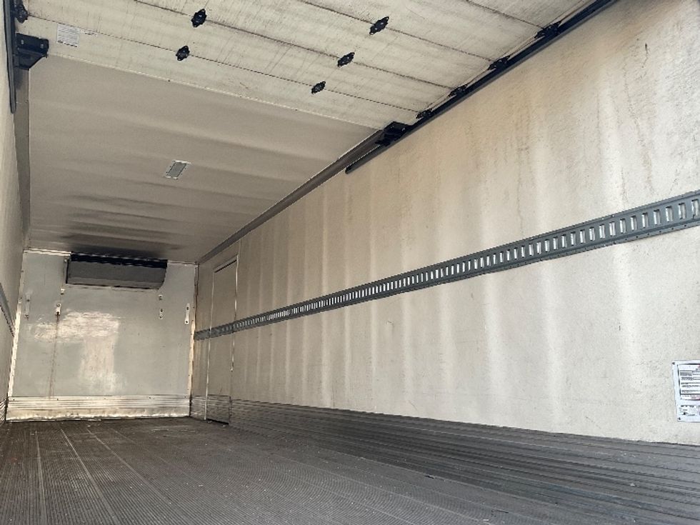 Refrigerated Truck-Light and Medium Duty Trucks-Freightliner-2019-M2-Torrance-CA-66,121\n\t\tmiles-$ 59,000 - Image 12
