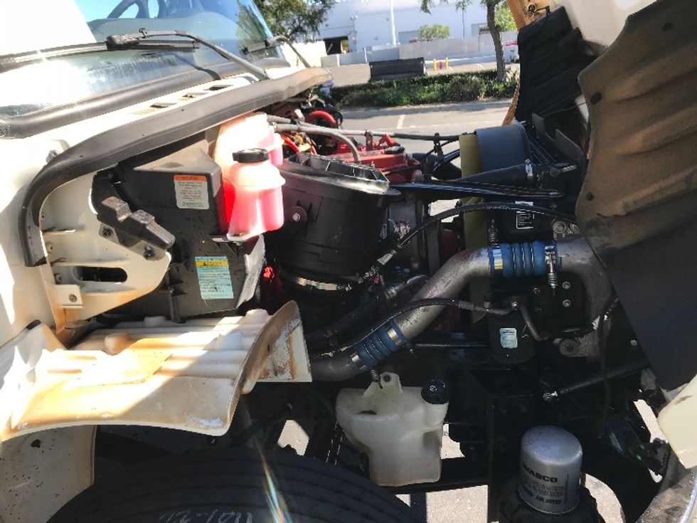 Refrigerated Truck-Light and Medium Duty Trucks-Freightliner-2019-M2-Torrance-CA-69,928\n\t\tmiles-$ 59,750 - Image 23