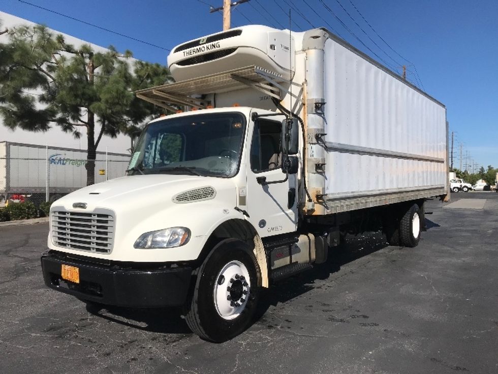Refrigerated Truck-Light and Medium Duty Trucks-Freightliner-2019-M2-Torrance-CA-69,928\n\t\tmiles-$ 59,750 - Image 3