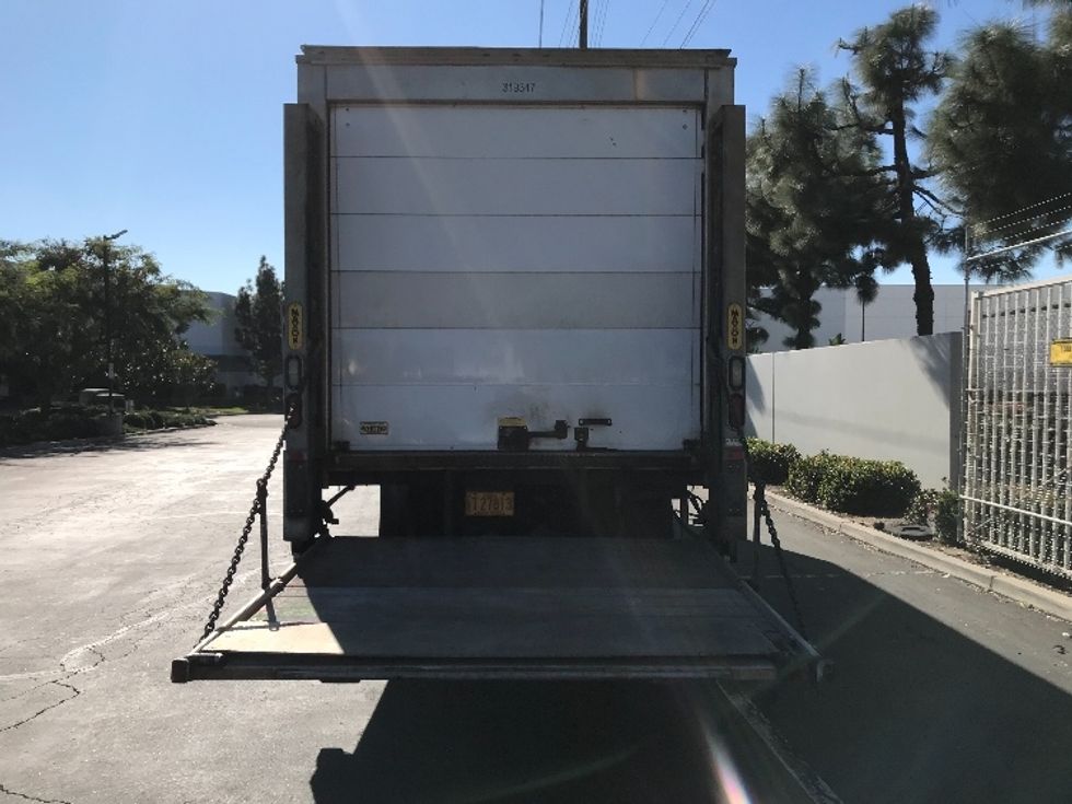 Refrigerated Truck-Light and Medium Duty Trucks-Freightliner-2019-M2-Torrance-CA-69,928\n\t\tmiles-$ 59,750 - Image 9