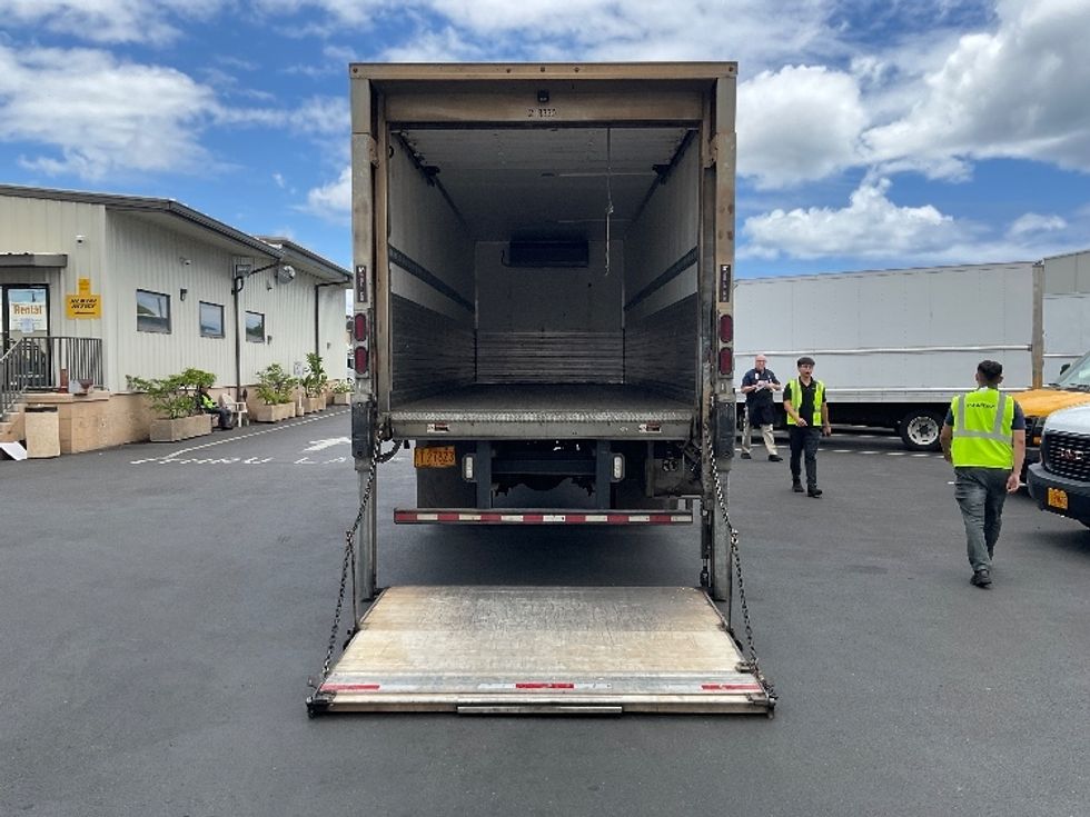 Refrigerated Truck-Light and Medium Duty Trucks-Freightliner-2019-M2-Torrance-CA-70,209\n\t\tmiles-$ 59,000 - Image 9