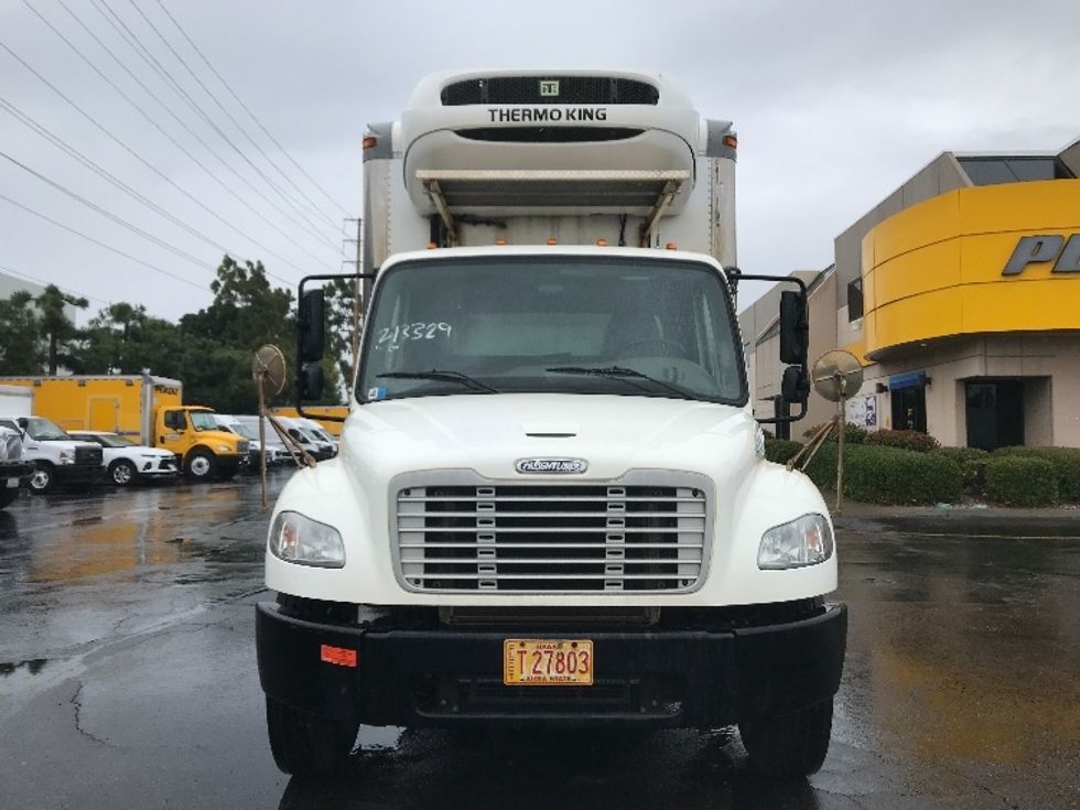 Refrigerated Truck-Light and Medium Duty Trucks-Freightliner-2019-M2-Torrance-CA-71,719\n\t\tmiles-$ 59,250 - Image 2