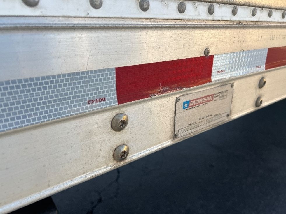 Refrigerated Truck-Light and Medium Duty Trucks-Freightliner-2019-M2-Torrance-CA-71,719\n\t\tmiles-$ 59,250 - Image 26