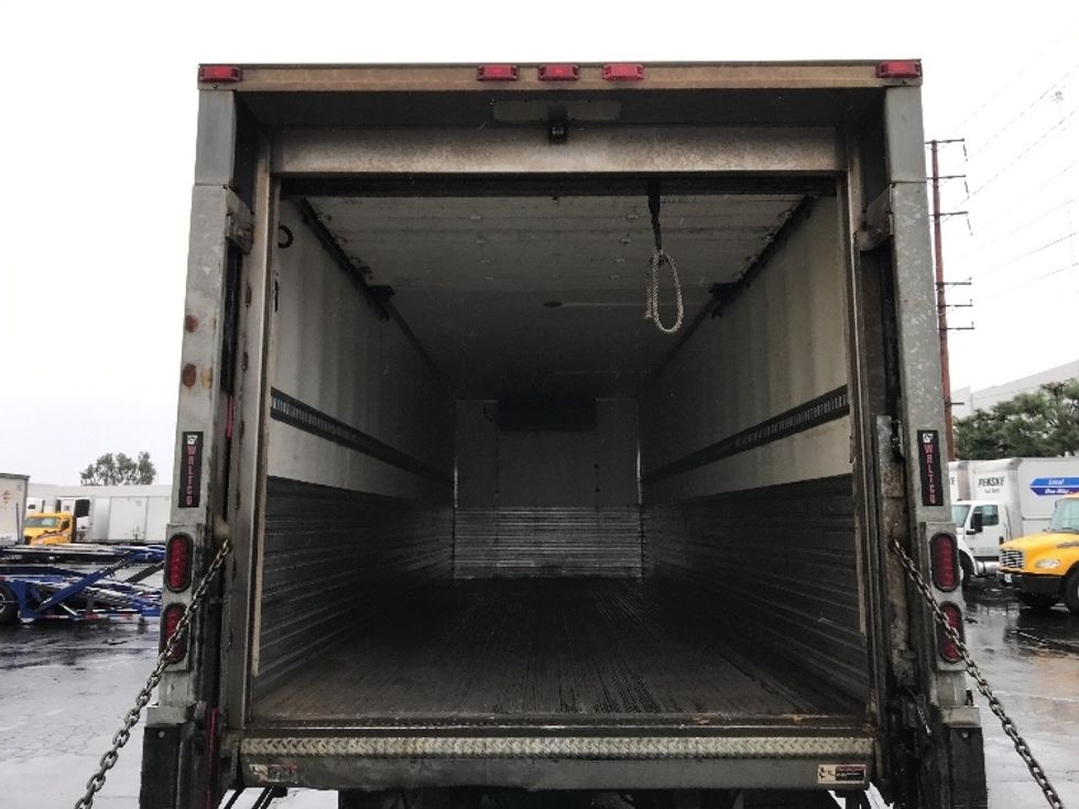 Refrigerated Truck-Light and Medium Duty Trucks-Freightliner-2019-M2-Torrance-CA-71,719\n\t\tmiles-$ 59,250 - Image 8