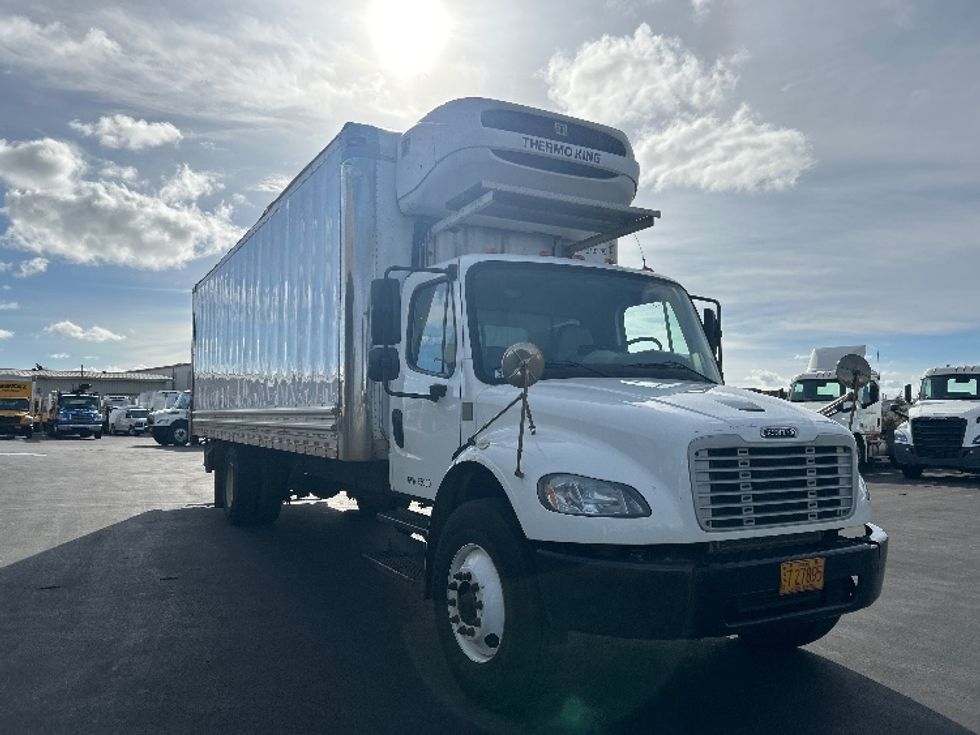 Refrigerated Truck-Light and Medium Duty Trucks-Freightliner-2019-M2-Torrance-CA-76,461\n\t\tmiles-$ 57,500 - Image 1