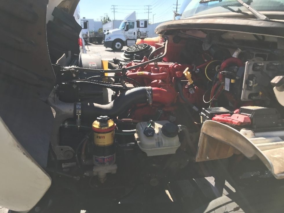 Refrigerated Truck-Light and Medium Duty Trucks-Freightliner-2019-M2-Torrance-CA-78,886\n\t\tmiles-$ 58,750 - Image 24