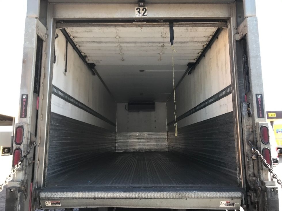 Refrigerated Truck-Light and Medium Duty Trucks-Freightliner-2019-M2-Torrance-CA-78,886\n\t\tmiles-$ 58,750 - Image 8