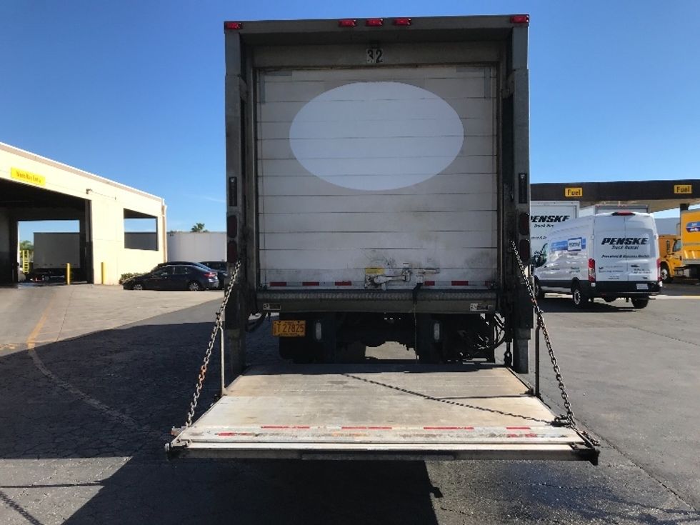 Refrigerated Truck-Light and Medium Duty Trucks-Freightliner-2019-M2-Torrance-CA-78,886\n\t\tmiles-$ 58,750 - Image 9