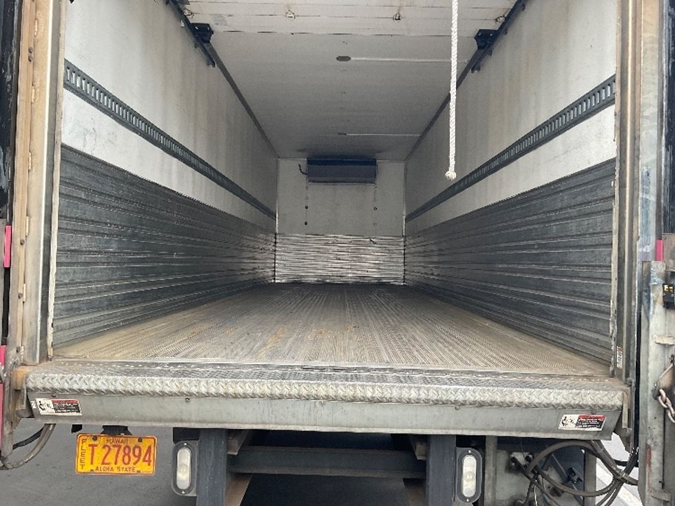 Refrigerated Truck-Light and Medium Duty Trucks-Freightliner-2019-M2-Torrance-CA-89,778\n\t\tmiles-$ 56,250 - Image 10