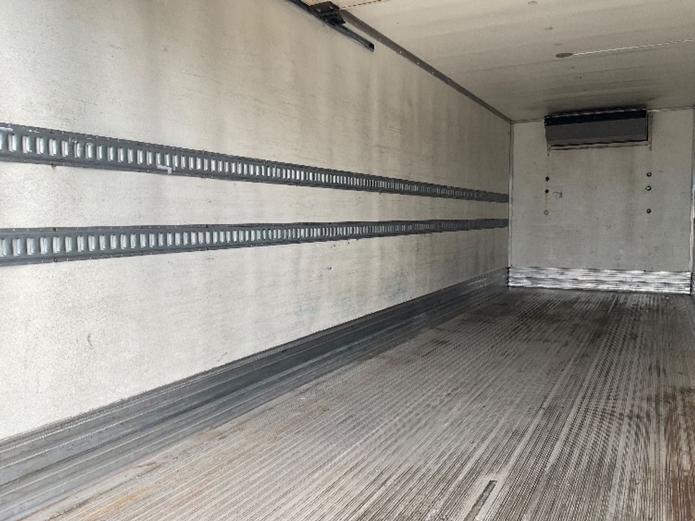 Refrigerated Truck-Light and Medium Duty Trucks-Freightliner-2019-M2-Torrance-CA-90,140\n\t\tmiles-$ 62,250 - Image 11