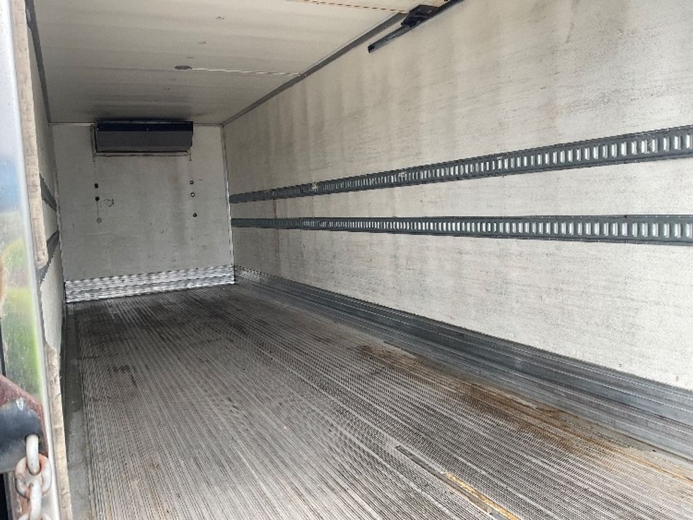 Refrigerated Truck-Light and Medium Duty Trucks-Freightliner-2019-M2-Torrance-CA-90,140\n\t\tmiles-$ 62,250 - Image 12