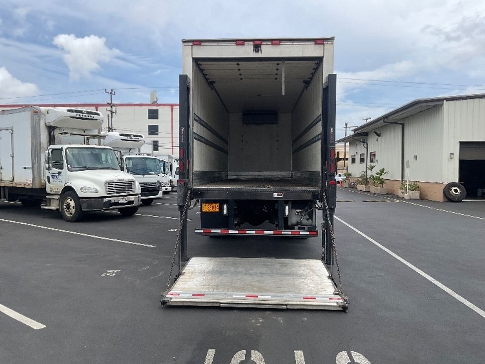 Refrigerated Truck-Light and Medium Duty Trucks-Freightliner-2019-M2-Torrance-CA-90,140\n\t\tmiles-$ 62,250 - Image 9