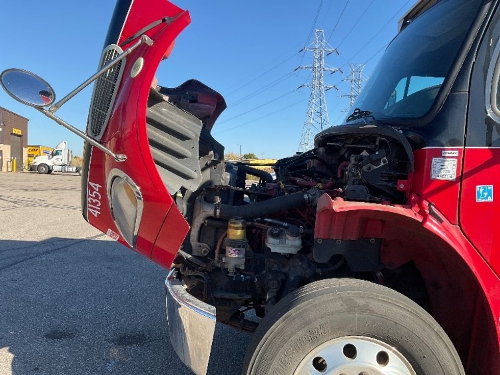 Refrigerated Truck-Light and Medium Duty Trucks-Freightliner-2019-M2-Warren-MI-231,411\n\t\tmiles-$ 57,250 - Image 23