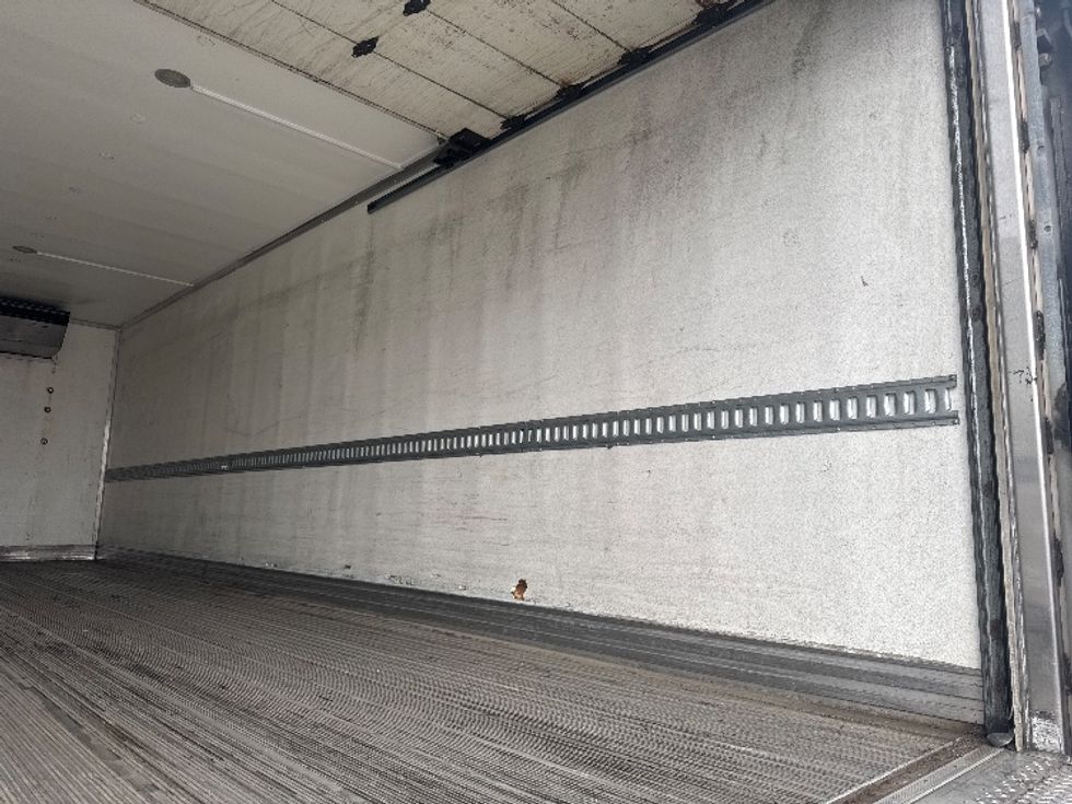 Refrigerated Truck-Light and Medium Duty Trucks-Freightliner-2019-M2-West Sacramento-CA-116,919\n\t\tmiles-$ 66,250 - Image 12