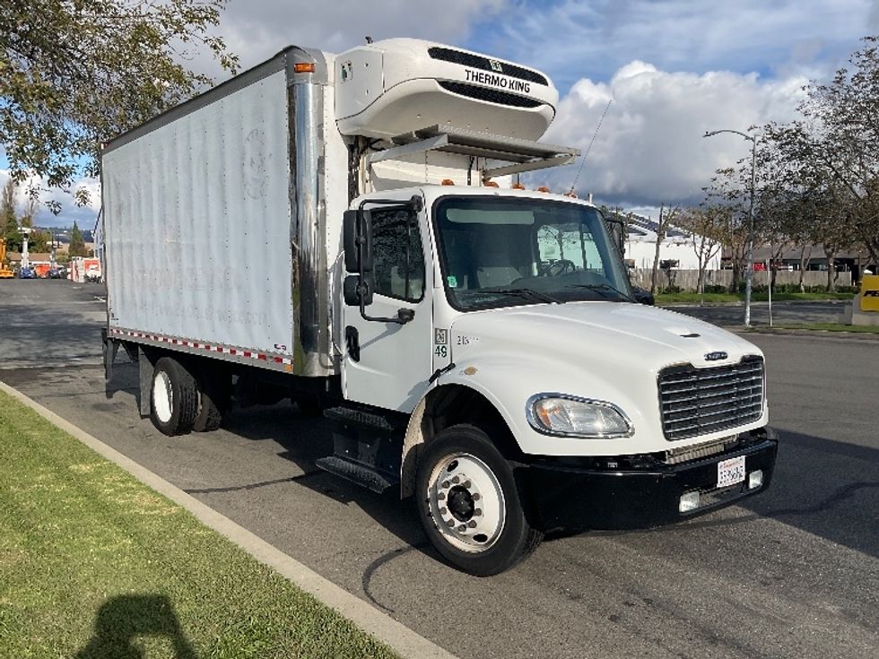 Refrigerated Truck-Light and Medium Duty Trucks-Freightliner-2019-M2-West Sacramento-CA-143,850\n\t\tmiles-$ 54,000 - Image 1