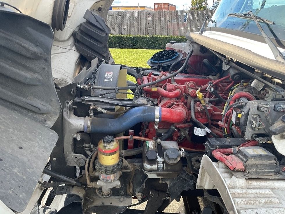 Refrigerated Truck-Light and Medium Duty Trucks-Freightliner-2019-M2-West Sacramento-CA-143,850\n\t\tmiles-$ 54,000 - Image 24