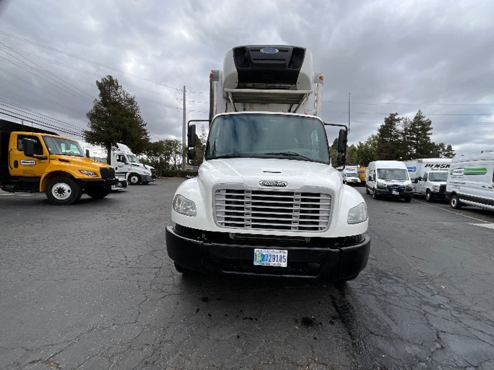 Refrigerated Truck-Light and Medium Duty Trucks-Freightliner-2019-M2-West Sacramento-CA-151,948\n\t\tmiles-$ 62,750 - Image 2