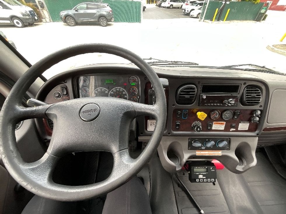 Refrigerated Truck-Light and Medium Duty Trucks-Freightliner-2019-M2-West Sacramento-CA-151,948\n\t\tmiles-$ 62,750 - Image 23