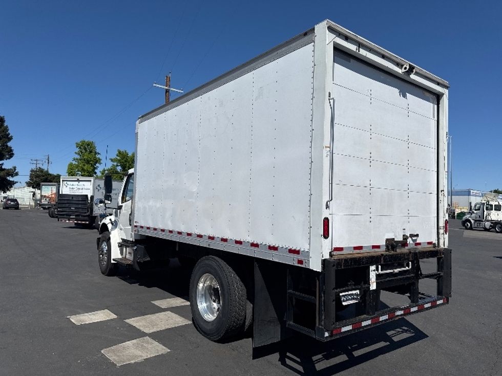 Refrigerated Truck-Light and Medium Duty Trucks-Freightliner-2019-M2-West Sacramento-CA-154,763\n\t\tmiles-$ 42,250 - Image 6
