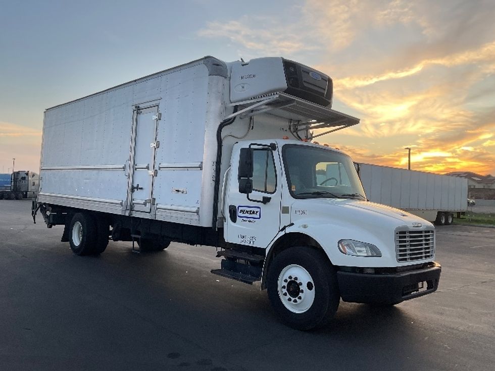 Refrigerated Truck-Light and Medium Duty Trucks-Freightliner-2019-M2-West Sacramento-CA-159,242\n\t\tmiles-$ 63,000 - Image 1
