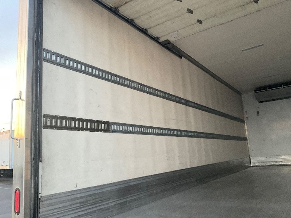 Refrigerated Truck-Light and Medium Duty Trucks-Freightliner-2019-M2-West Sacramento-CA-159,242\n\t\tmiles-$ 63,000 - Image 11
