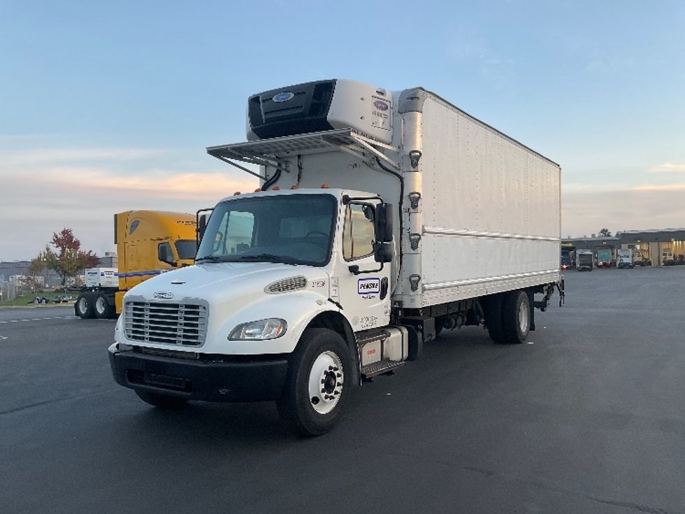 Refrigerated Truck-Light and Medium Duty Trucks-Freightliner-2019-M2-West Sacramento-CA-159,242\n\t\tmiles-$ 63,000 - Image 3