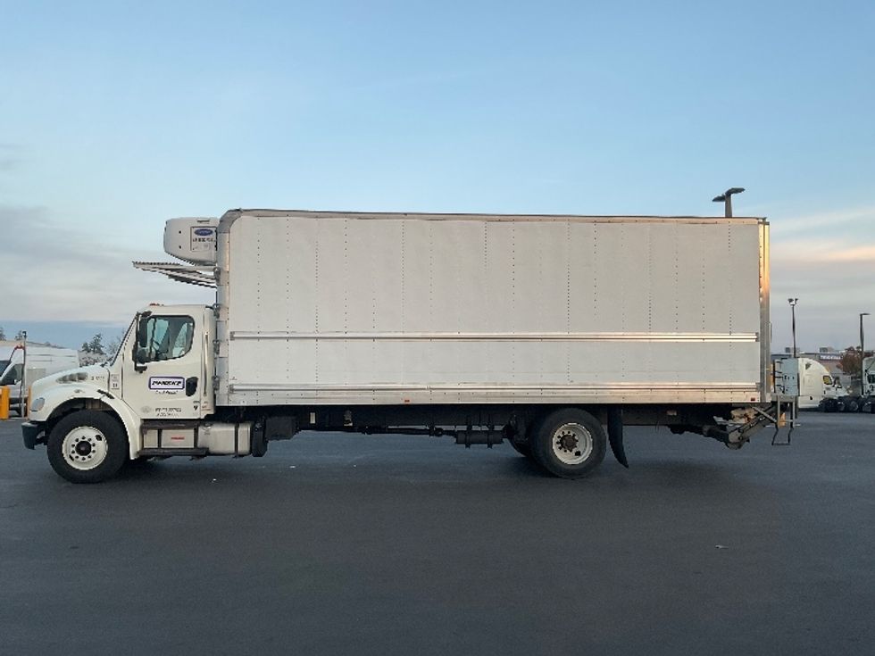 Refrigerated Truck-Light and Medium Duty Trucks-Freightliner-2019-M2-West Sacramento-CA-159,242\n\t\tmiles-$ 63,000 - Image 4