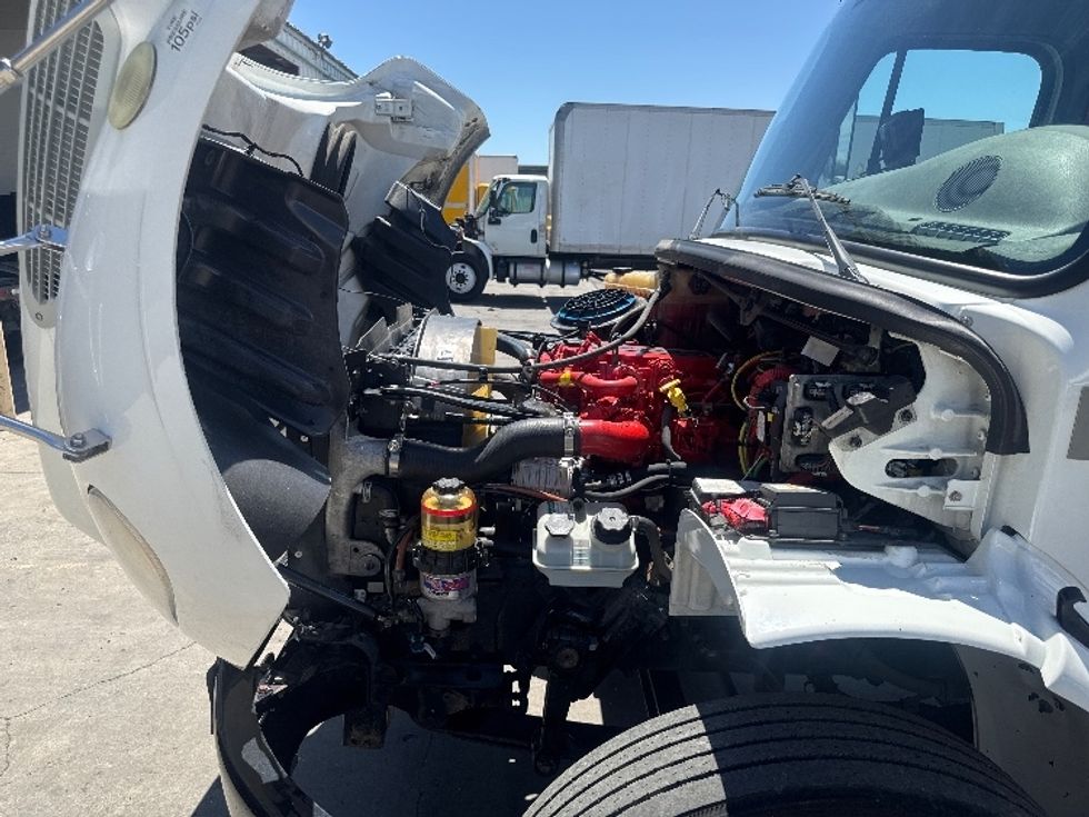 Refrigerated Truck-Light and Medium Duty Trucks-Freightliner-2019-M2-West Sacramento-CA-161,151\n\t\tmiles-$ 41,250 - Image 23