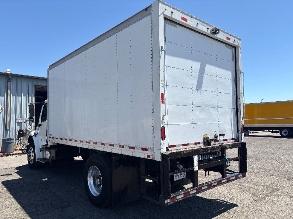 Refrigerated Truck-Light and Medium Duty Trucks-Freightliner-2019-M2-West Sacramento-CA-162,639\n\t\tmiles-$ 40,000 - Image 6