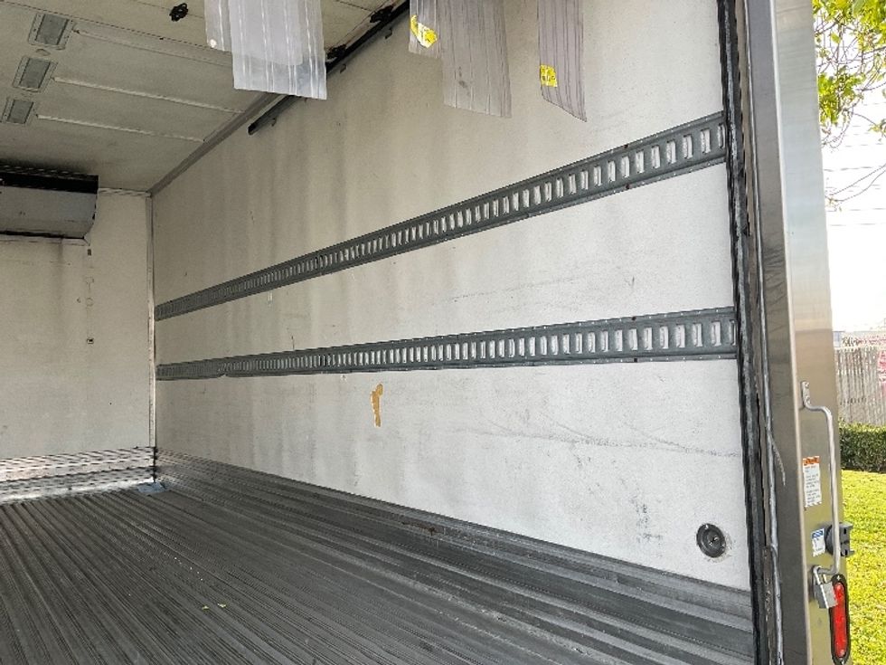 Refrigerated Truck-Light and Medium Duty Trucks-Freightliner-2019-M2-West Sacramento-CA-164,150\n\t\tmiles-$ 51,500 - Image 12