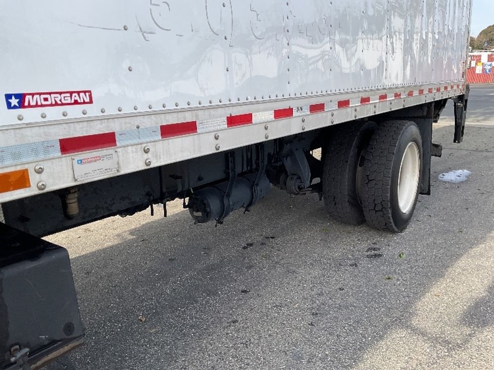 Refrigerated Truck-Light and Medium Duty Trucks-Freightliner-2019-M2-West Sacramento-CA-164,150\n\t\tmiles-$ 51,500 - Image 5