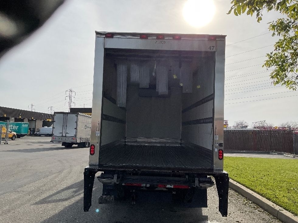 Refrigerated Truck-Light and Medium Duty Trucks-Freightliner-2019-M2-West Sacramento-CA-164,150\n\t\tmiles-$ 51,500 - Image 8