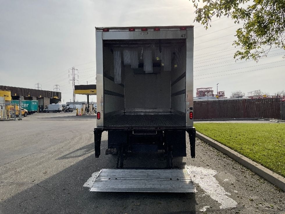 Refrigerated Truck-Light and Medium Duty Trucks-Freightliner-2019-M2-West Sacramento-CA-164,150\n\t\tmiles-$ 51,500 - Image 9