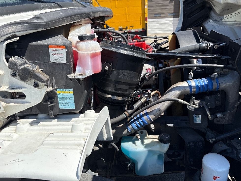 Refrigerated Truck-Light and Medium Duty Trucks-Freightliner-2019-M2-West Sacramento-CA-193,654\n\t\tmiles-$ 37,250 - Image 23