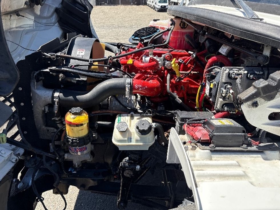 Refrigerated Truck-Light and Medium Duty Trucks-Freightliner-2019-M2-West Sacramento-CA-193,654\n\t\tmiles-$ 37,250 - Image 24