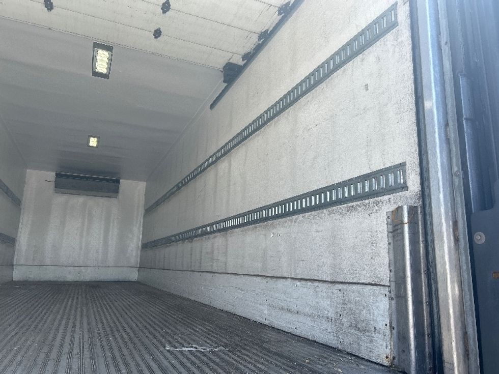Refrigerated Truck-Light and Medium Duty Trucks-Freightliner-2019-M2-West Sacramento-CA-224,347\n\t\tmiles-$ 54,000 - Image 12