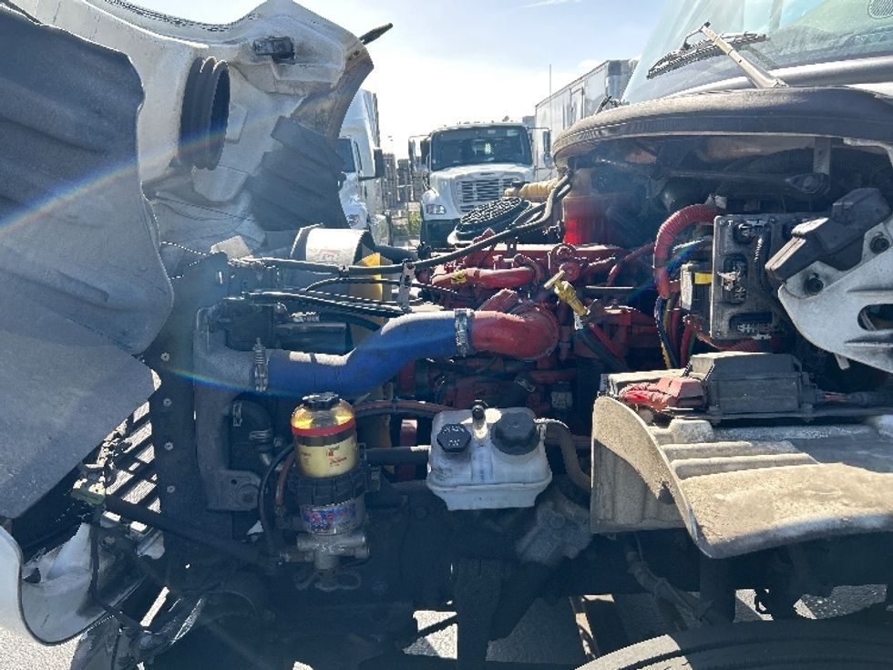 Refrigerated Truck-Light and Medium Duty Trucks-Freightliner-2019-M2-West Sacramento-CA-260,591\n\t\tmiles-$ 28,000 - Image 24