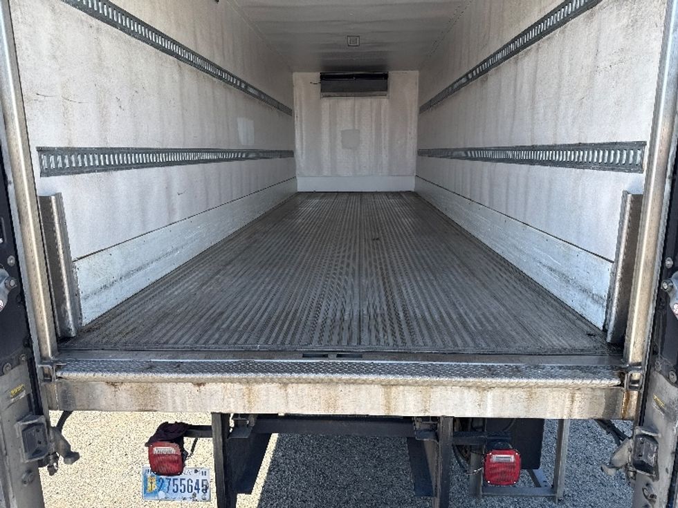 Refrigerated Truck-Light and Medium Duty Trucks-Freightliner-2019-M2-West Sacramento-CA-270,469\n\t\tmiles-$ 50,500 - Image 10