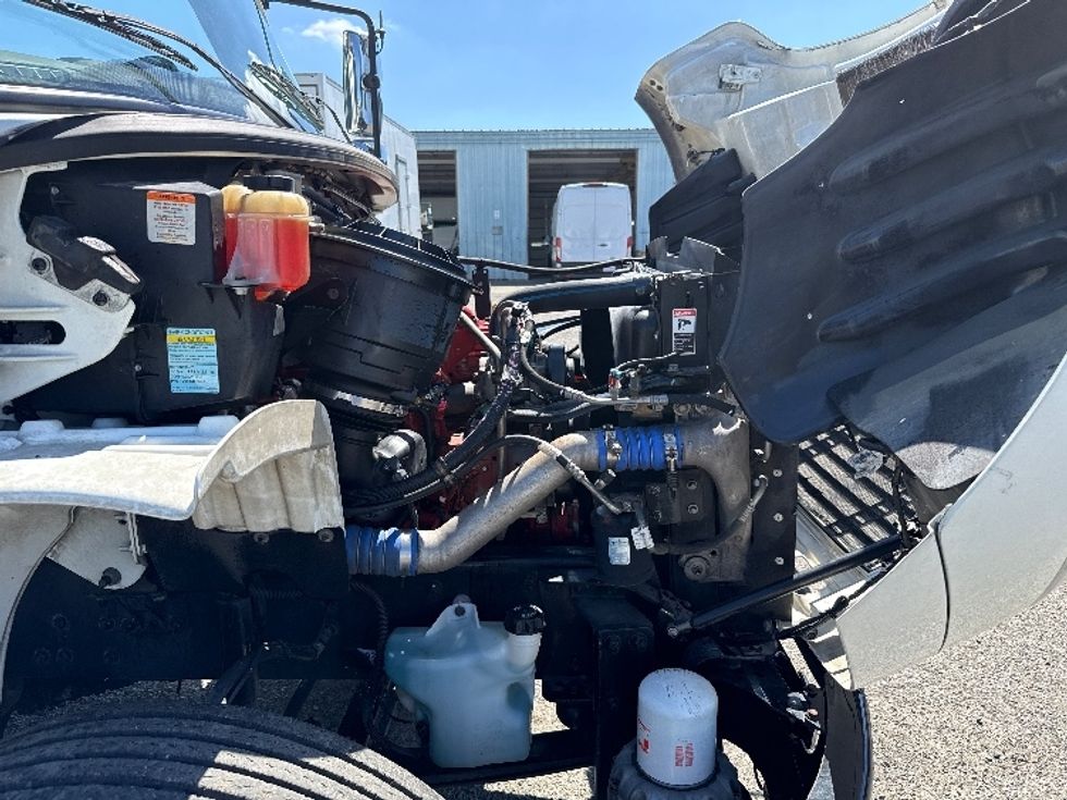 Refrigerated Truck-Light and Medium Duty Trucks-Freightliner-2019-M2-West Sacramento-CA-270,469\n\t\tmiles-$ 50,500 - Image 23