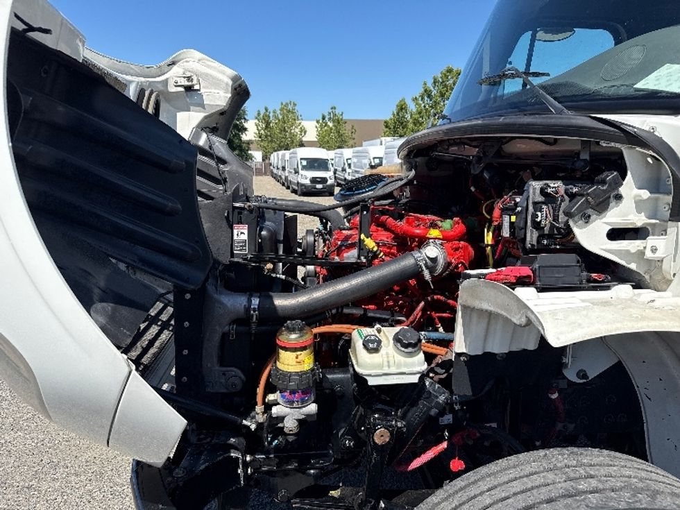 Refrigerated Truck-Light and Medium Duty Trucks-Freightliner-2019-M2-West Sacramento-CA-270,469\n\t\tmiles-$ 50,500 - Image 24