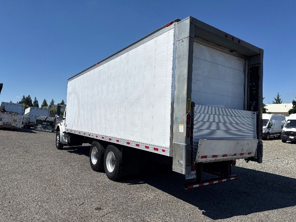 Refrigerated Truck-Light and Medium Duty Trucks-Freightliner-2019-M2-West Sacramento-CA-270,469\n\t\tmiles-$ 50,500 - Image 6