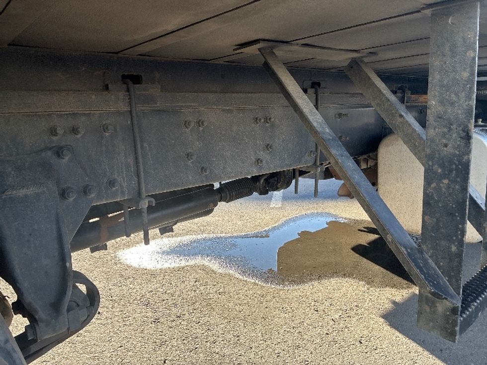 Refrigerated Truck-Light and Medium Duty Trucks-Freightliner-2019-M2-West Sacramento-CA-274,130\n\t\tmiles-$ 26,250 - Image 13