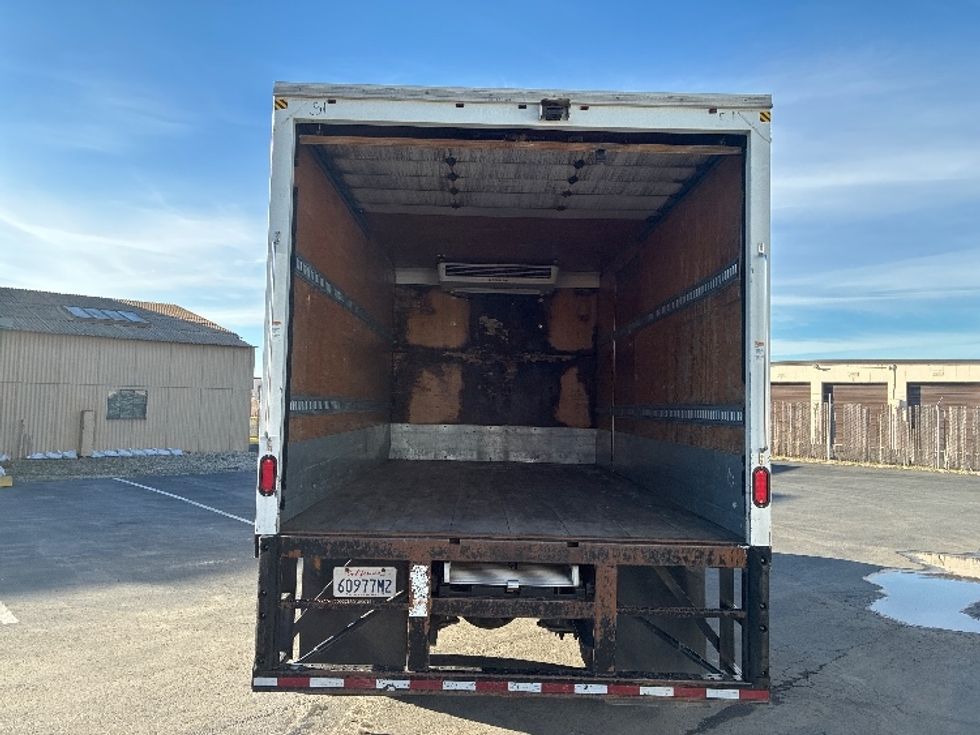 Refrigerated Truck-Light and Medium Duty Trucks-Freightliner-2019-M2-West Sacramento-CA-274,130\n\t\tmiles-$ 26,250 - Image 8