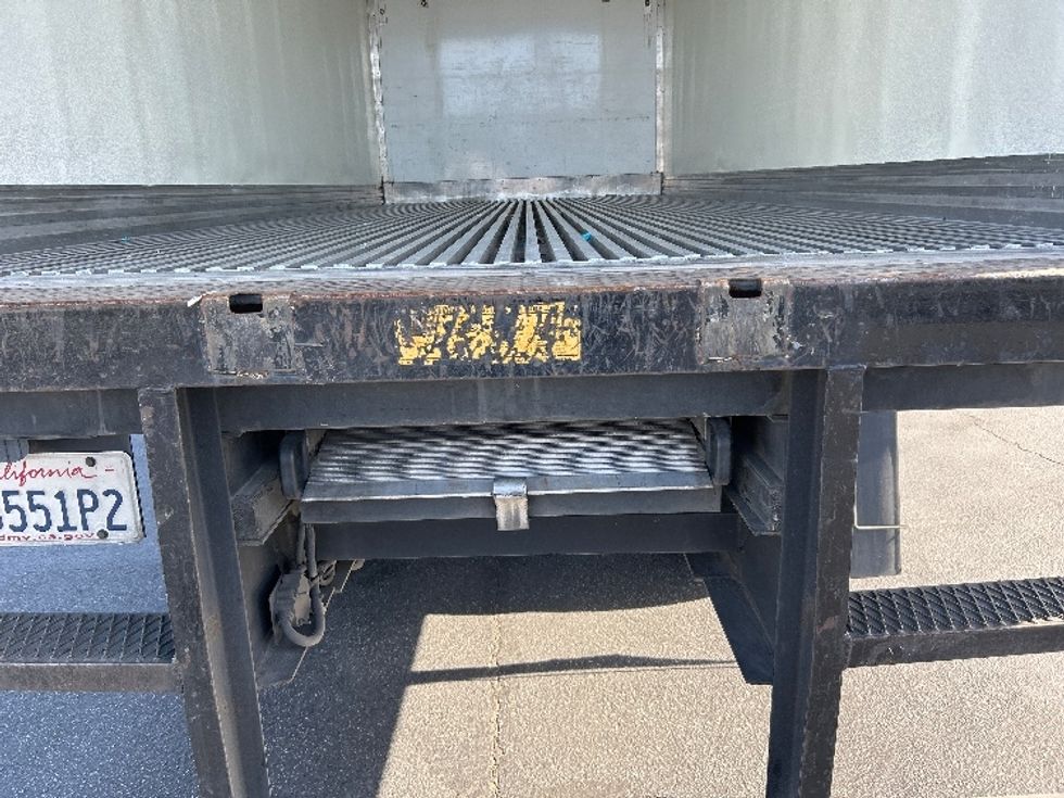 Refrigerated Truck-Light and Medium Duty Trucks-Freightliner-2019-M2-West Sacramento-CA-276,480\n\t\tmiles-$ 25,750 - Image 10