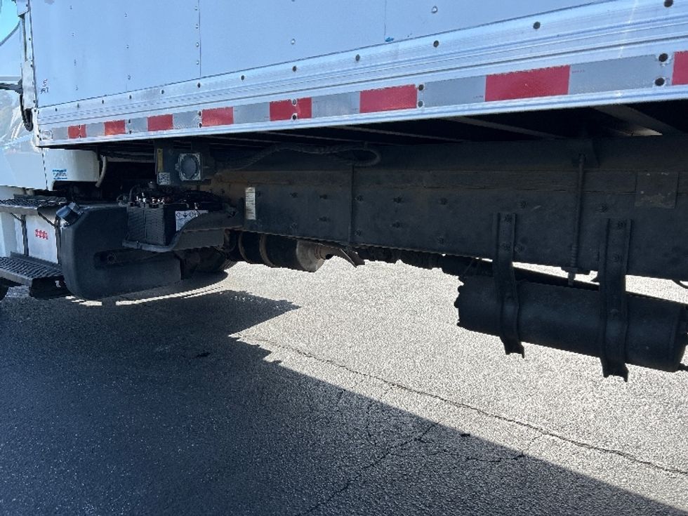 Refrigerated Truck-Light and Medium Duty Trucks-Freightliner-2019-M2-West Sacramento-CA-276,480\n\t\tmiles-$ 25,750 - Image 5