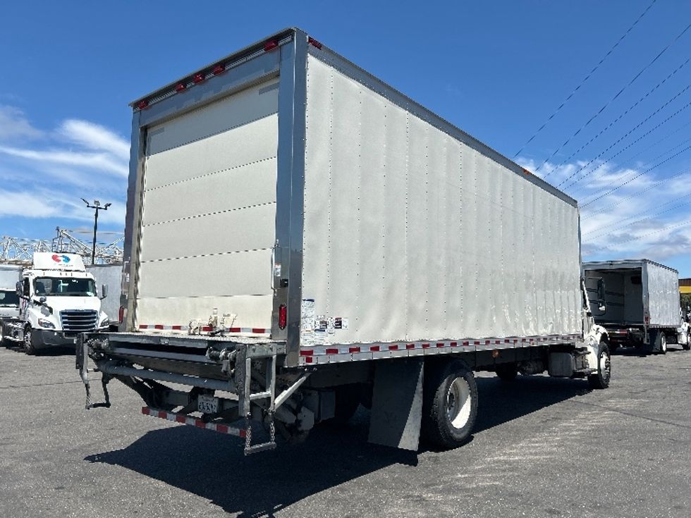 Refrigerated Truck-Light and Medium Duty Trucks-Freightliner-2019-M2-West Sacramento-CA-298,389\n\t\tmiles-$ 35,750 - Image 12